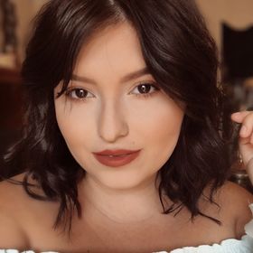 Profile Picture of Whitley Hale (@whitleyhale) on Pinterest