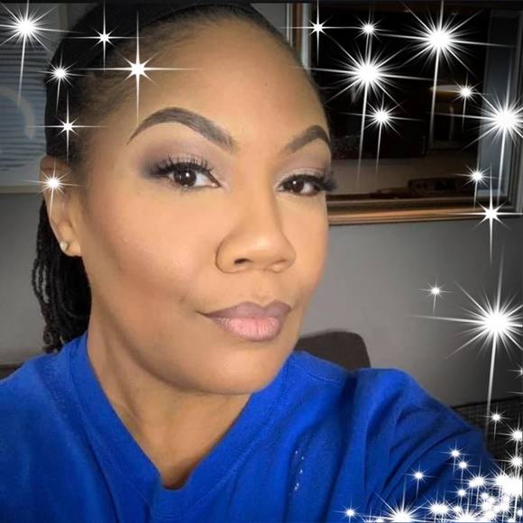 Profile Picture of Aundrea Allen (@andee0508) on Poshmark