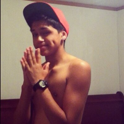 Profile Picture of Michael Chile Rojo (@RojoRonaldo) on Twitter