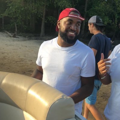 Profile Picture of Akeem Thomas (@KeemGriffeyJr) on Twitter
