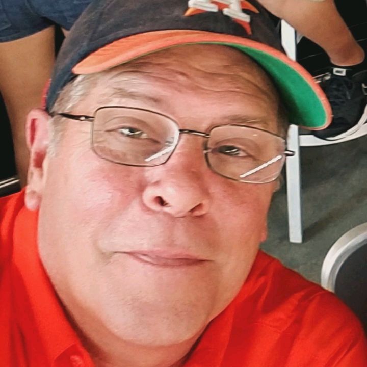 Profile Picture of cobra T (@timheinze1) on Tiktok