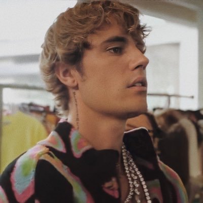 Profile Picture of ♛on Twitter