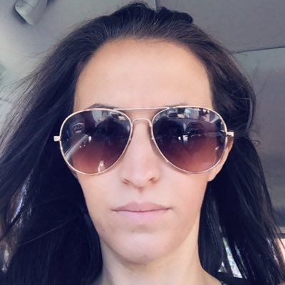 Profile Picture of Nancy Brennan (@nbrennan420) on Twitter