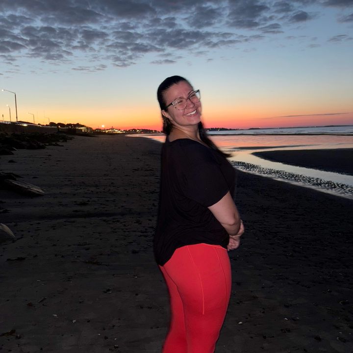 Profile Picture of Amanda (@awebb5) on Tiktok