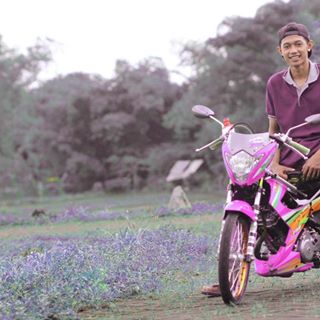 Profile Picture of Arnold Edword (Awang) (@arnold.edword) on Facebook