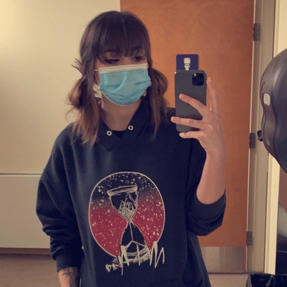 Profile Picture of Ashley Dennhardt (@ashleydennhardt) on Poshmark