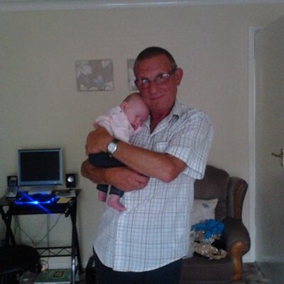 Profile Picture of Stephen Raynor (@FLICKtheREF) on Twitter