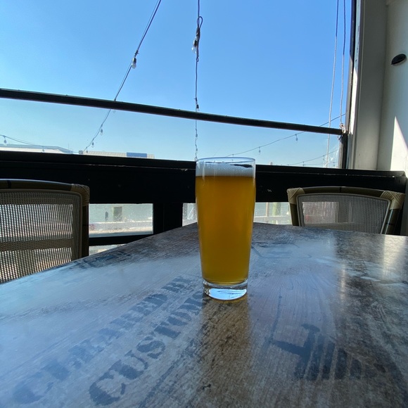 Profile Picture of Kris Jovanovski (@krisjovanovski) on Poshmark