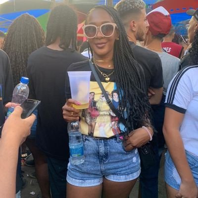 Profile Picture of Annie (@AnneAlvesTeixe1) on Twitter