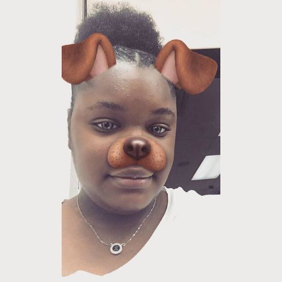 Profile Picture of Raymonda Robinson (@rayray544377) on Poshmark