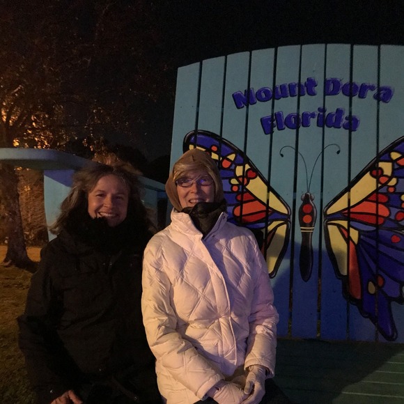 Profile Picture of Sarah Wurstle (@swurstle) on Poshmark