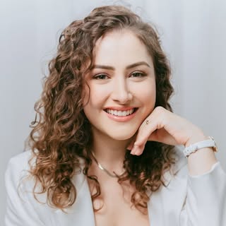 Profile Picture of Natália Kozikoski | Sono do bebê (@natikozikoski) on Instagram