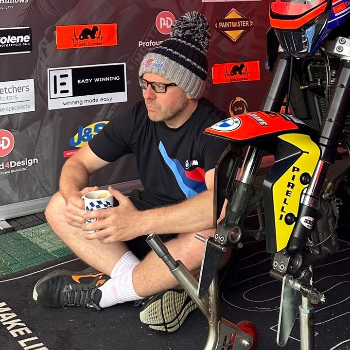 Profile Picture of David “helloDave” Glossop (@hel10dave) on Tiktok