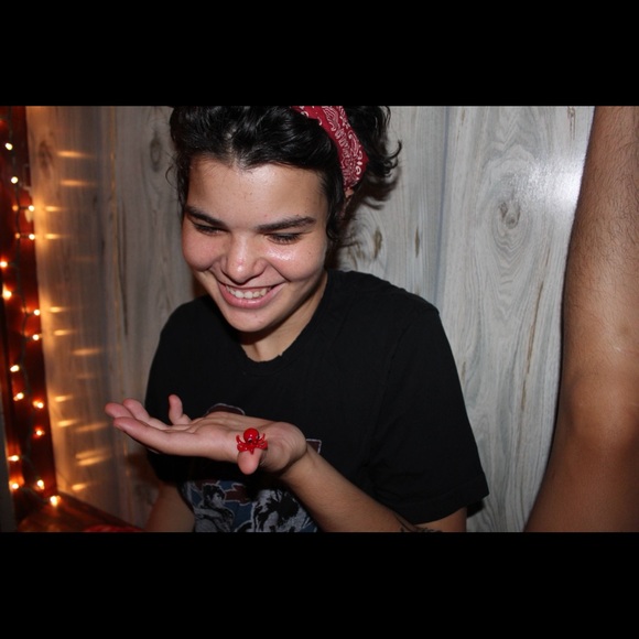 Profile Picture of Allison Marcellino (@allymarcellino) on Poshmark