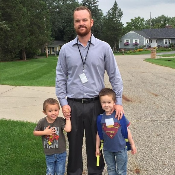 Profile Picture of Jonathon Stine (@litjon7218) on Poshmark