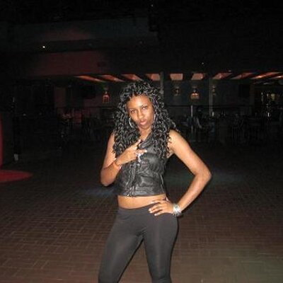 Profile Picture of Ariel Burgess (@mzperfectimrite) on Twitter