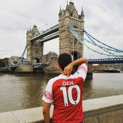 Profile Picture of Gustavo González (@GusiPuentes) on Twitter