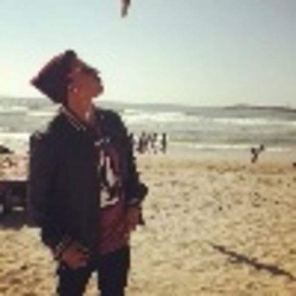 Profile Picture of Chris Dotson (@munchietime) on Poshmark