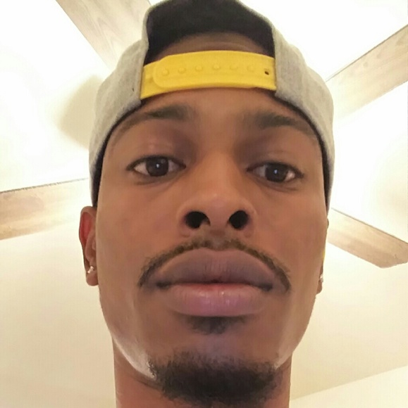 Caleb Kemp - Poshmark Profile Picture of Caleb Kemp (@calebkemp) on Poshmark