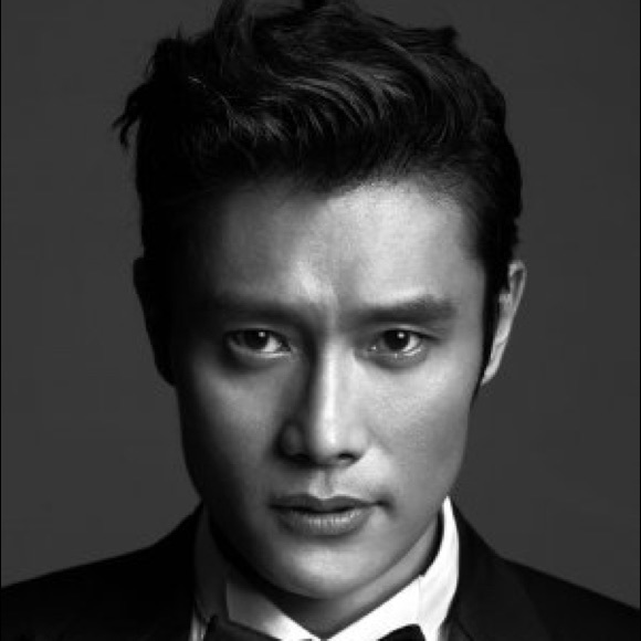 Profile Picture of Khanh Nguyen (@nguyen8995) on Poshmark