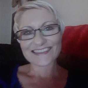 Profile Picture of Deborah Boots (@DeborahBoots2) on Twitter