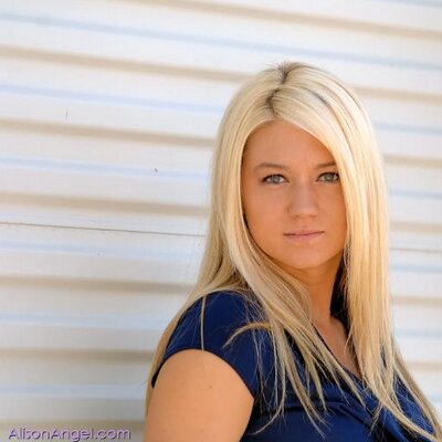 Profile Picture of Alison ANGEL (@AlisonAngelFann) on Twitter