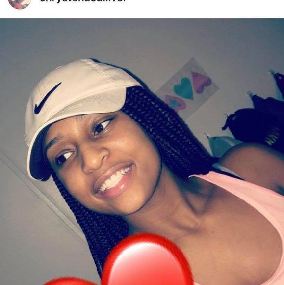 Profile Picture of Chrystena Culliver (@stenapink) on Poshmark