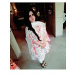 Profile Picture of naqviss (@huma.shah2222) on Instagram