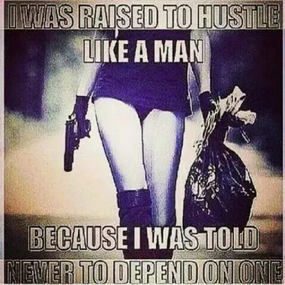 Profile Picture of Ruth Lloyd (@shesamazin26) on Poshmark