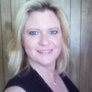 Profile Picture of Kim Tindal (@kijjit) on Myspace