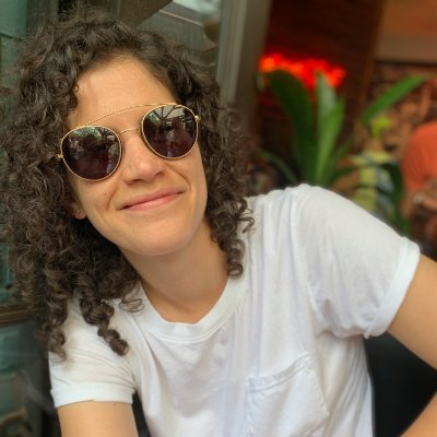 Profile Picture of Laura McLaughlin (@LJ_mclaughlin) on Twitter