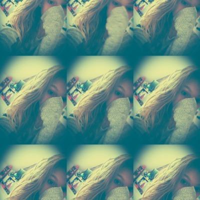 Shanna Et Thibault ❤️ - Twitter Profile Picture of Shanna Et Thibault ❤️ (@LeaMiranda14) on Twitter