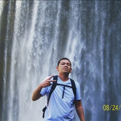 Profile Picture of JonLua (@JonLua2) on Twitter