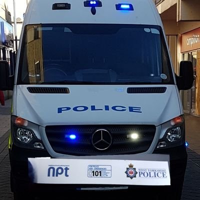 Profile Picture of PC Hussain #kirkleespolice (@JafarHu964106) on Twitter