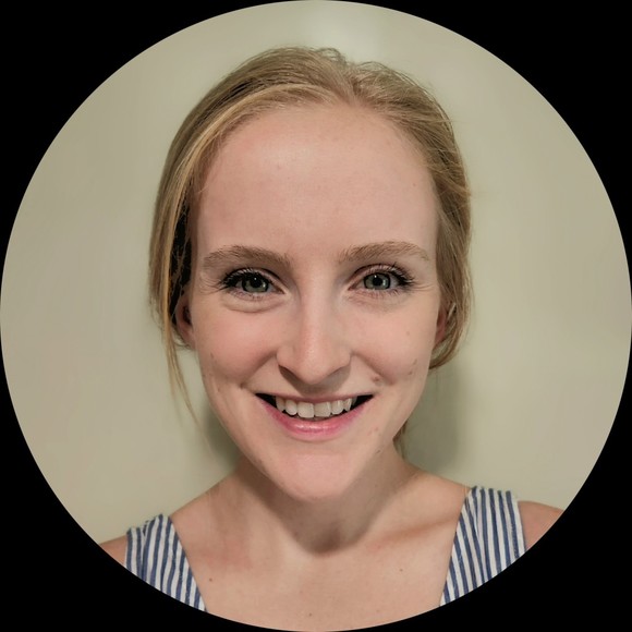 Profile Picture of Paige Erickson (@paige__cutler) on Poshmark