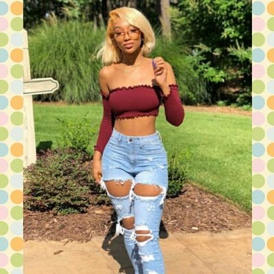 Profile Picture of Queen  👑 Jolene (@JoleeBadass) on Twitter