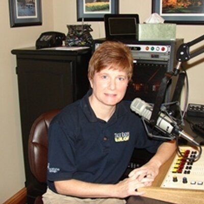 Profile Picture of Anne Darling (@annewloh) on Twitter