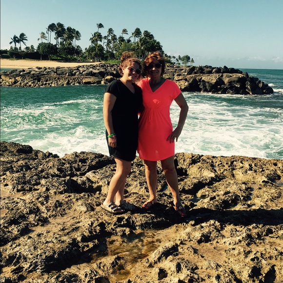 Profile Picture of Lindy Derrey (@kayla_derrey13) on Poshmark