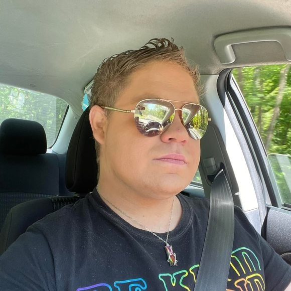 Profile Picture of Christopher Vincent (@christopherv689) on Poshmark