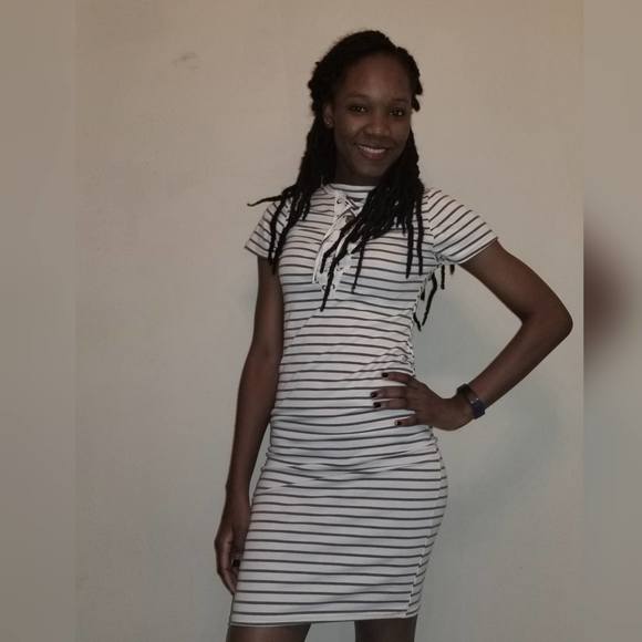 Profile Picture of Jodi-ann Dennis (@jhodii) on Poshmark