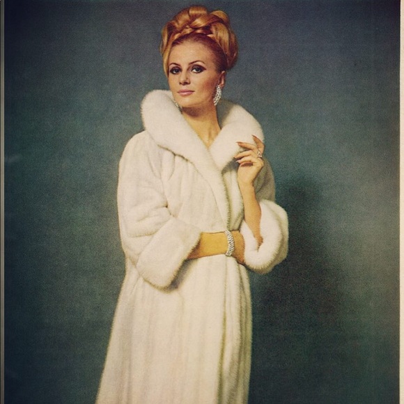 Profile Picture of Celina Clattenburg (@srtorialsalvage) on Poshmark