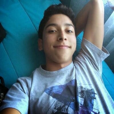 Profile Picture of Albert Tello (@albertello15) on Twitter