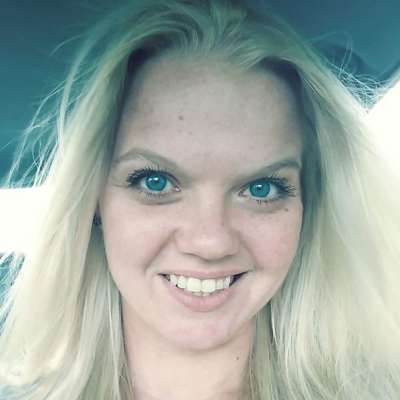 Profile Picture of Michael Cappola (@cappola82) on Poshmark