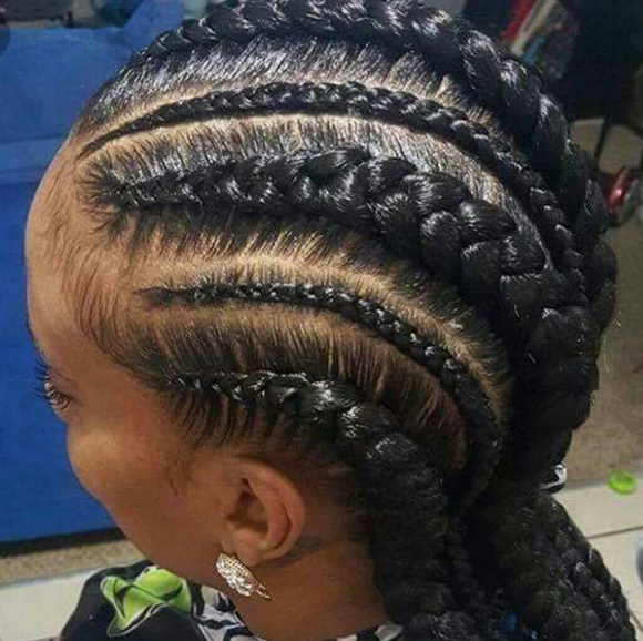 Profile Picture of Dahana Jeanpaul (@daadaa18) on Poshmark