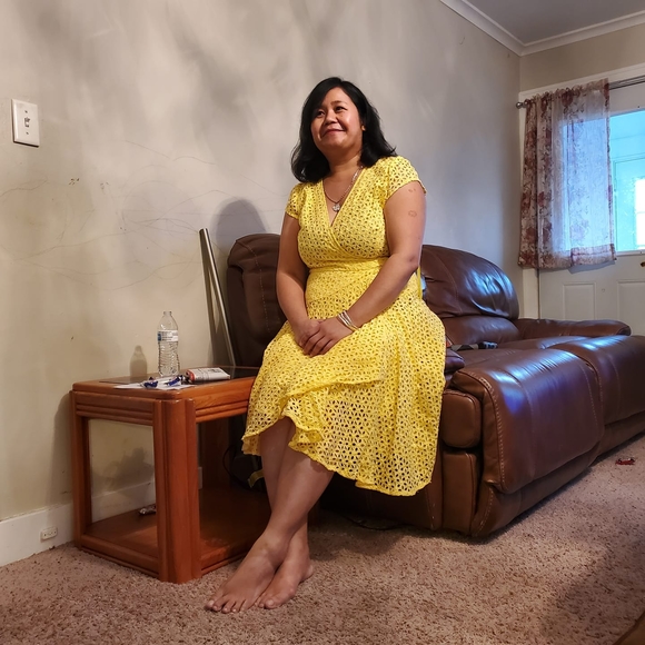 Profile Picture of Tin Khaing (@tintinkhant) on Poshmark