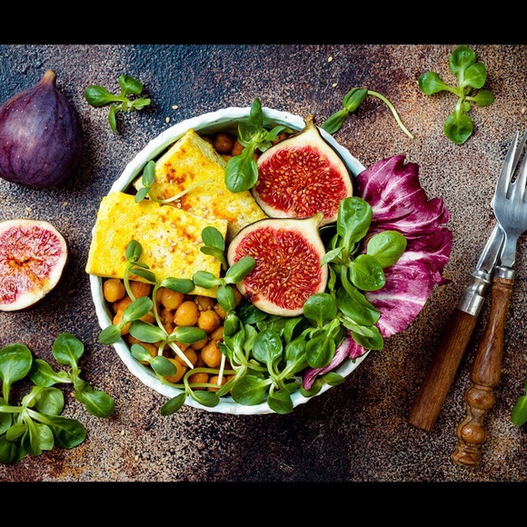 Profile Picture of Cheryl Calhoun (@cgwyn789) on Poshmark