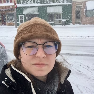 Jackie Bussjaeger - Twitter Profile Picture of Jackie Bussjaeger (@JackieBus) on Twitter