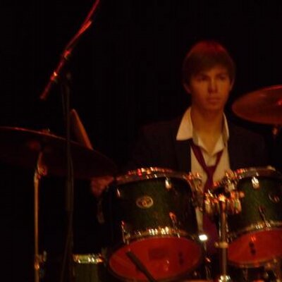 Profile Picture of Patrick Duda (@pat_drummer) on Twitter