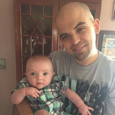 Profile Picture of Dustin Burton (@titansfan08) on Twitter