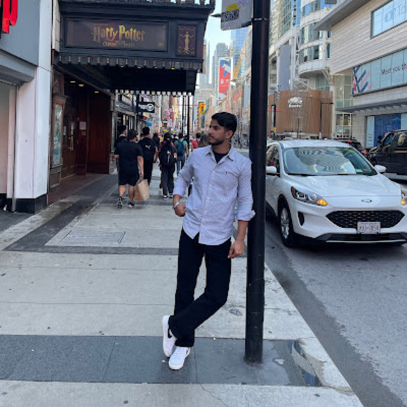 Profile Picture of Devender Sohal (@devendersohal) on Poshmark